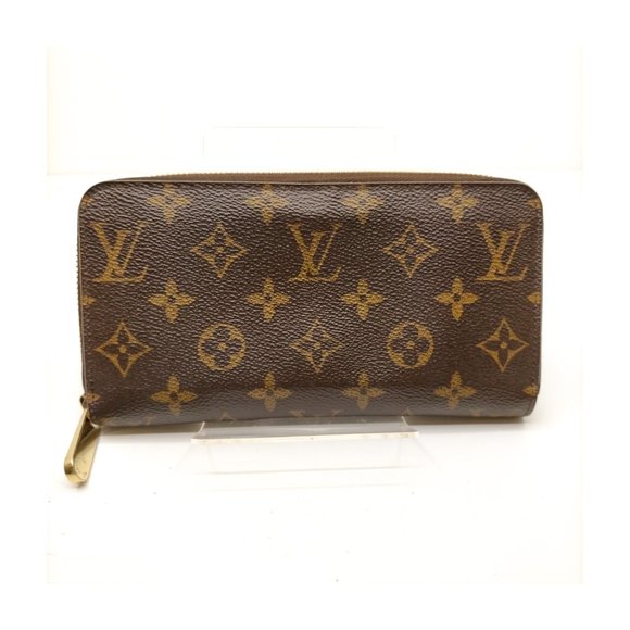Louis Vuitton Handbags - 100% Authentic Louis Vuitton Zippy Wallet Browns Monogram